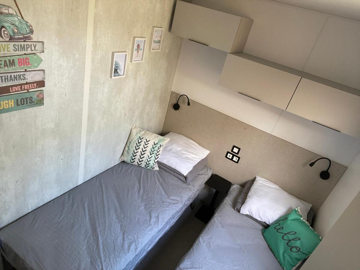 Cocon Du Lac Mobilhome 3 Chambres,6 Pers,Camping Mayotte 5 Etoiles Biscarrosse Landes Exterior foto